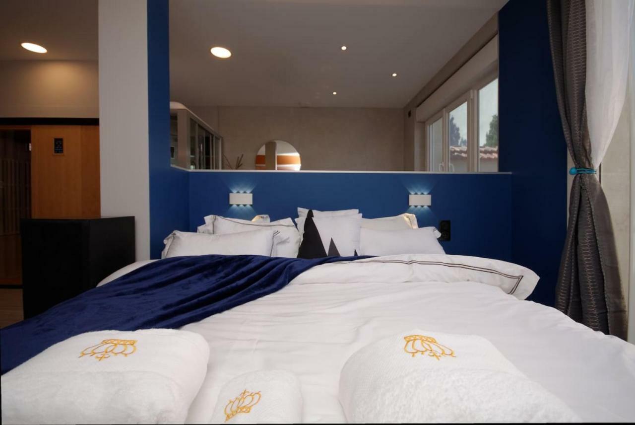 Mv Suite & Spa Reims Kültér fotó